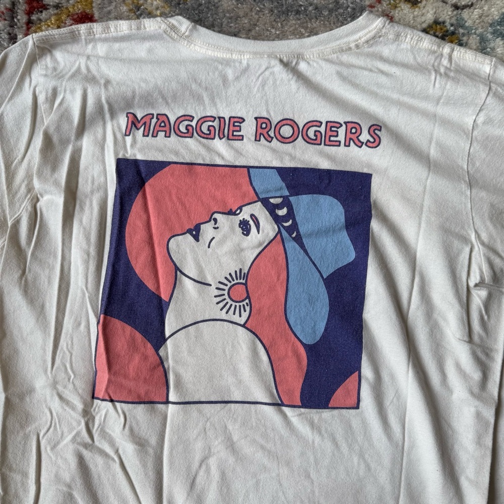 ✨Maggie Rogers big t-shirt ✨